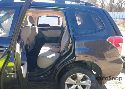 2016 Subaru Forester 2.5I z USA, uszkodzony, nr VIN JF2SJABCXGH464123